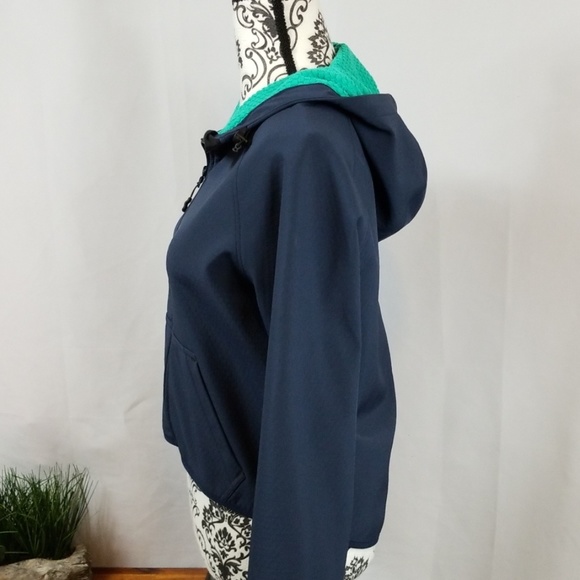 Nike Performance Jacket - Picture 6 of 14